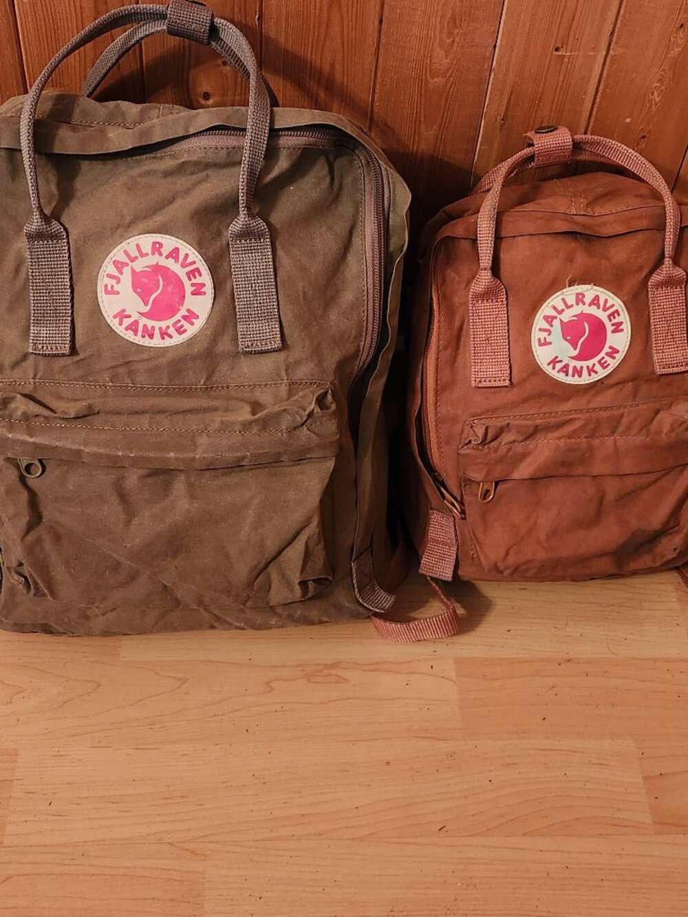 2 Fjallraven back pack